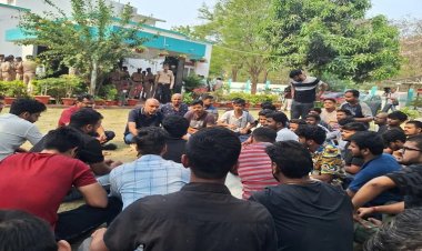 आईजीआईएमएस के छात्र को अपने ही अस्पताल में नहीं मिली बेड, अभिनव की मौत के बाद निदेशक के खिलाफ फूटा गुस्सा