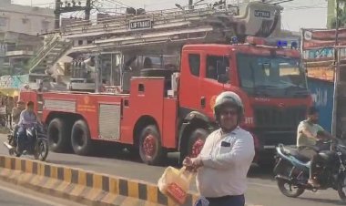 दीघा के सिग्नेचर टावर में भीषण आग, दमकल की आठ गाड़ियों ने पाया काबू