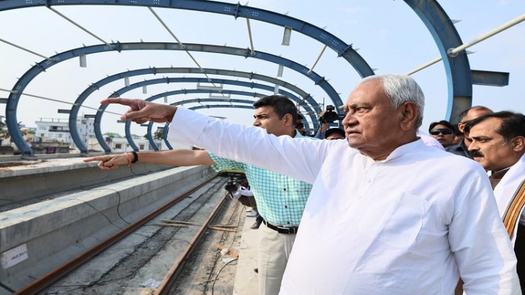 मुख्यमंत्री ने देखी पटना मेट्रो रेल परियोजना के निर्माण कार्यों की प्रगति, प्रायोरिटी कॉरिडोर पर इस माह से परिचालन