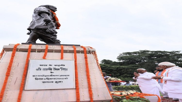 बिहार विभूति डॉ. अनुग्रह नारायण सिंह की जयंती पर राजकीय समारोह, राज्यपाल और मुख्यमंत्री ने किया नमन