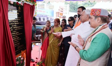 मुख्यमंत्री नीतीश कुमार ने 'देशरत्न डॉ. राजेन्द्र प्रसाद बिहार गौरव उद्यान' का किया शिलान्यास