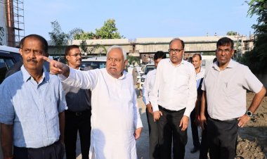 मुख्यमंत्री ने बख्तियारपुर इंजीनियरिंग कॉलेज के पास आरओबी, प्रशासनिक भवन के निर्माण कार्य का किया निरीक्षण