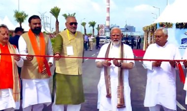 प्रधानमंत्री एवं मुख्यमंत्री ने बेगूसराय के सिमरिया में गंगा नदी पर बने 6 लेन पुल का किया उद्घाटन