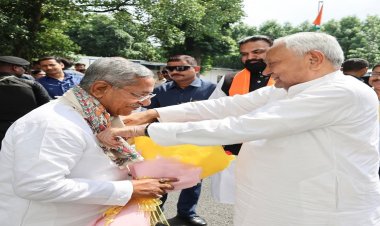 मुख्यमंत्री नीतीश कुमार ने बिहार विधानसभा अध्यक्ष को दी जन्मदिन की बधाई एवं शुभकामनाएं