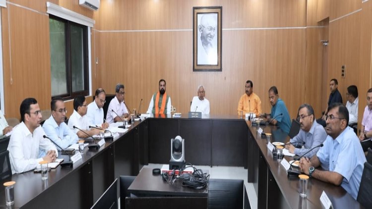 मुख्यमंत्री ने की बाढ़ प्रभावित क्षेत्रों में किये जा रहे राहत एवं बचाव कार्यों की समीक्षा, अधिकारियों को दिये ये निर्देश..?