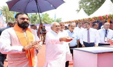 मुख्यमंत्री ने सिवान में 558 करोड़ 35 लाख रुपये लागत की 9 विकासात्मक योजनाओं का किया शिलान्यास एवं कार्यारंभ