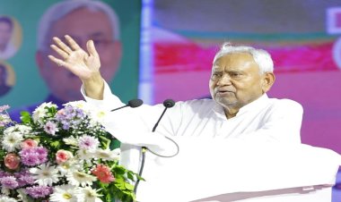 जनता ने 15 साल उनलोगों को मौका दिया, उस समय शाम के बाद लोग घरों से बाहर निकलने में डरते थे