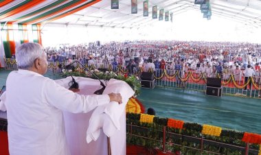 कटिहार में एनडीए कार्यकर्ताओं से मुख्यमंत्री ने किया संवाद, अगले 5 वर्षों में 1 करोड़ युवाओं को नौकरी एवं रोजगार