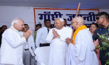 राष्ट्रपिता महात्मा गांधी की जयंती पर मुख्यमंत्री ने लिया उनके आदर्शों को जीवन में उतारने का संकल्प