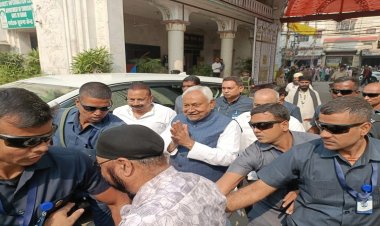 चुनाव बाद महावीर मंदिर और पटनासाहिब गुरुद्वारा पहुंचे नीतीश कुमार, रिजल्ट से पहले लिया भगवान का आशीर्वाद