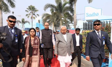 दुग्ध उत्पादन समितियों का और करें विस्तार, पटना डेयरी प्रोजेक्ट के निरीक्षण के दौरान अधिकारियों को सीएम का निर्देश