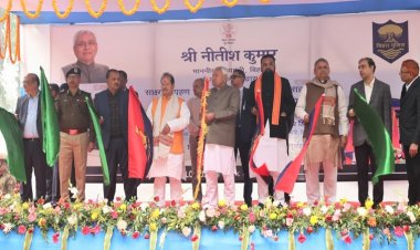 मुख्यमंत्री ने 34 चलंत फॉरेंसिक वाहनों को किया रवाना किया, अपराध अनुसंधान में पुलिस को मिलेगी बड़ी मदद