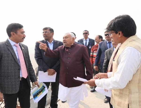 कच्ची दरगाह-बिदुपुर 6 लेन गंगा पुल परियोजना के बचे हुये कार्यों को तेजी से पूर्ण करें, सीएम नीतीश ने दिया बड़ा निर्देश