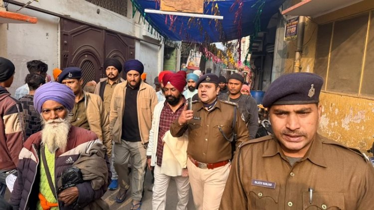 359वें प्रकाश पर्व के बाद सुरक्षा पर बड़ा सवाल, सिख श्रद्धालु पर चाकू से हमला, पुलिस के दावे फेल