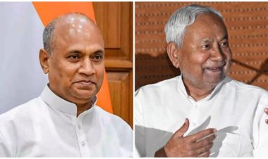 अचानक Nitish Kumar के गुणगान करने लगे आरसीपी सिंह, JDU में वापसी की हो रही तैयारी?