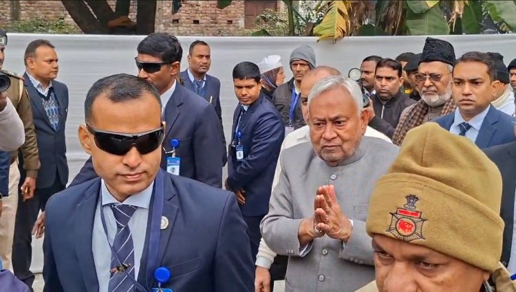 सीएम नीतीश कुमार की मां की पुण्यतिथि आज, कल्याण बिगहा रवाना हुए मुख्यमंत्री, नववर्ष की दी शुभकामनाएं