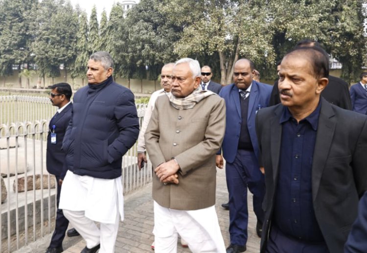 CM Nitish ने बुजुर्गों की दी बड़ी राहत, अब घर जाकर इलाज करेंगे डॉक्टर साहब,  ब्लड टेस्ट, ECG और फिजियोथेरेपी की भी सुविधा