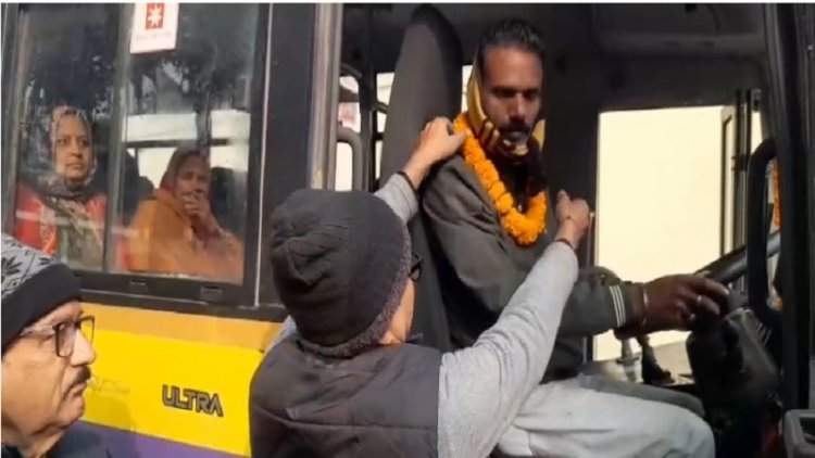 नक्सलियों के गढ़ में अब होगी पर्यटकों की चहलकदमी, भीमबांध के लिए पहली बार सरकारी बस सेवा की हुई शुरुआत