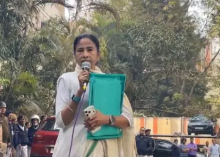 ममता सरकार को ‘सुप्रीम’ झटका,  सुप्रीम कोर्ट ने ED अफसरों के खिलाफ FIR पर लगाई रोक