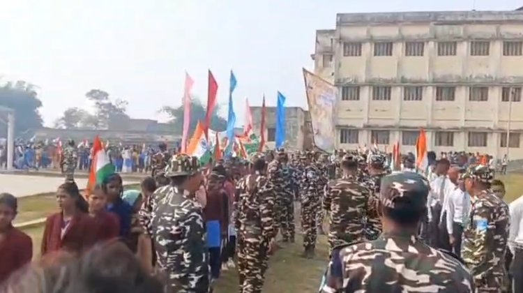 वंदे मातरम  के 150 वर्ष पुरे होने पर नेपाल सीमा पर गीत का आयोजन