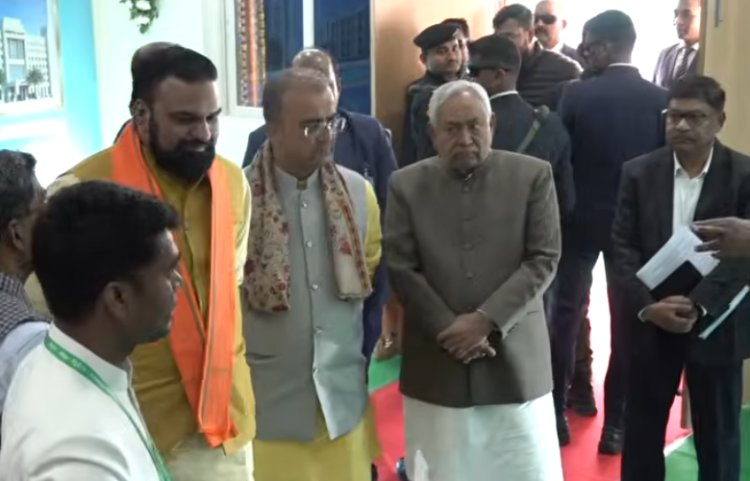 सीएम नीतीश कुमार ने सीवान को दी करोड़ों की सौगात...बिहार में लोगों के घरों पर सोलर पैनल लगाने का ऐलान
