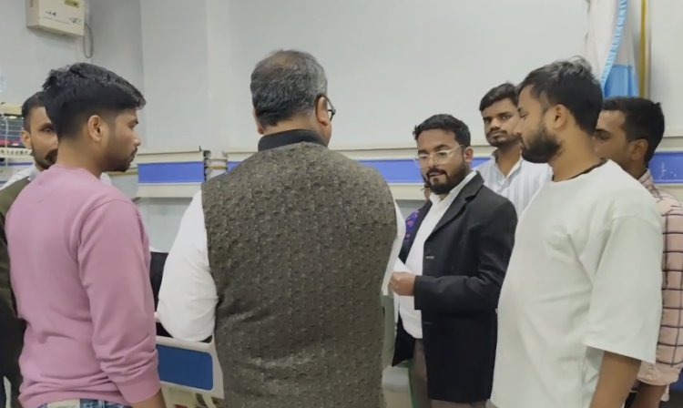 बिहार के मोतिहारी में ग्रेजुएशन की छात्रा पर एसिड अटैक, बुरी तरह झुलसी छात्रा, अस्पताल में जीवन और मौत से जूझ रही छात्रा, आरोपी गिरफ्तार