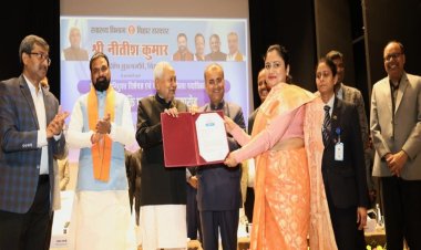 मुख्यमंत्री ने 1224 नवनियुक्त विशेषज्ञ एवं सामान्य चिकित्सा पदाधिकारियों को प्रदान किया नियुक्ति पत्र