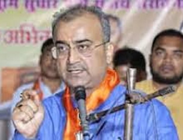 विशेषज्ञ चिकित्सकों की सुविधा अब घर के नजदीक, स्वास्थ्य सेवाओं को सुदृढ़ बनाने पर जोरः मंगल पाण्डेय