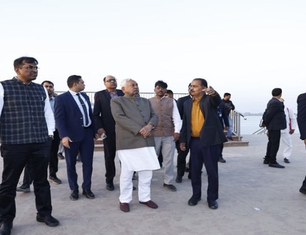 सीएम ने दीघा पर्यटन घाट का किया निरीक्षण, समग्र उद्यान का निर्माण कराने का दिया निर्देश