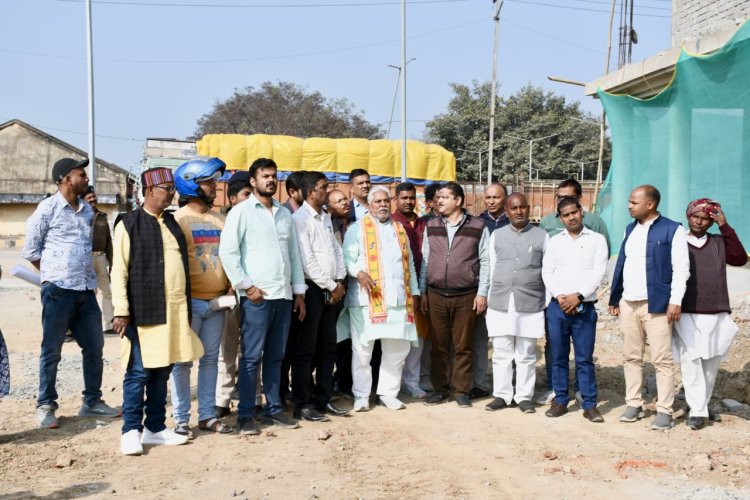 गया जी कृषि उत्पादन बाजार समिति का अध्यक्ष प्रेम कुमार ने किया निरीक्षण, 78.50 करोड़ की परियोजना जल्द होगी पूरी