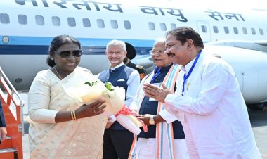 राष्ट्रपति द्रौपदी मुर्मू पहुंची गया जी, उद्योग मंत्री दिलीप जायसवाल ने किया स्वागत, कहा-  बिहार की पावन धरती गौरवान्वित हुई