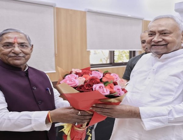 नंदकिशोर यादव और उपेन्द्र कुशवाहा पहुंचे सीएम हाउस, नीतीश कुमार से की मुलाकात