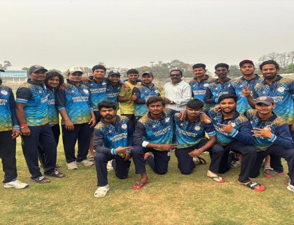 फाइनल मुकाबले में बेगूसराय ने भागलपुर को 6 विकेट से हराकर सेमीफाइनल में स्थान पहुंच गया