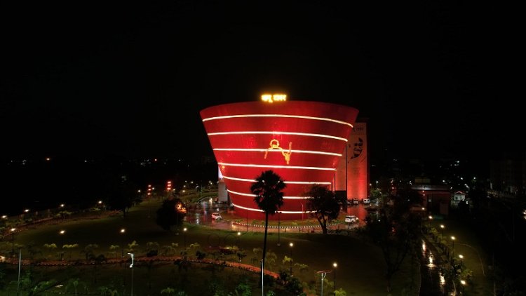 बापू टावर और बुद्ध सम्यक दर्शन संग्रहालय एवं स्मृति स्तूप 17वीं विश्वकर्मा अवॉर्ड्स 2026 के लिए चयनित