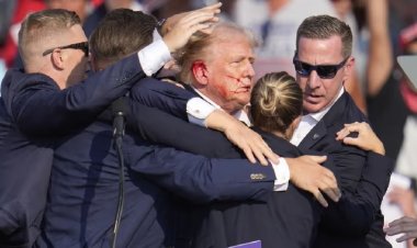 अमेरिकी राष्ट्रपति डोनाल्ड ट्रंप की सुरक्षा में बड़ी चूक, डिनर पार्टी में चलीं गोलियां, सुरक्षित निकाले गए राष्ट्रपति, उनकी पत्नी और उपराष्ट्रपति, आरोपी गिरफ्तार