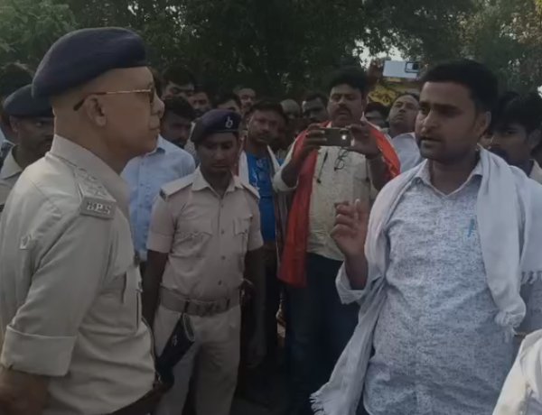 आरा में अपराधियों ने सुबह सुबह सरकारी शिक्षक को गोलियों से किया छलनी, पूरे इलाके में मच गया हड़कंप