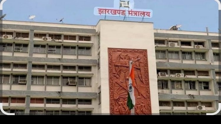 पारा टीचर की विधवा का हो रहा शोषण, भ्रष्टाचार मुक्त भारत के निदेशक मनीष मिश्रा ने महामहिम को किया मेल