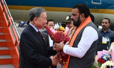 भारत के दौरे पर वियतनाम के राष्ट्रपति तो लाम, गया एयरपोर्ट पर CM सम्राट चौधरी ने किया स्वागत, राष्ट्रपति-पीएम मोदी से करेंगे मुलाकात