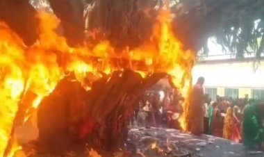 सावित्री पूजा के दौरान बड़ा हादसा टल गया,अफरा-तफरी मच गई
