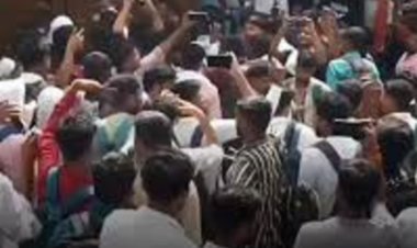 SSC GD एग्ज़ाम्स में पपेर लीक और सिस्टम हैकिंग  को  लेकर चात्रो का गुस्सा, मचाइ तोड फ़ोड