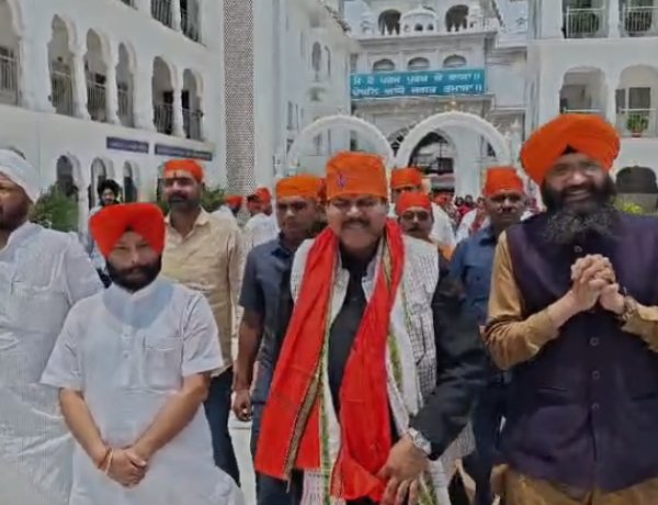 मंत्री बनने के बाद पहली बार पटना साहिब पहुंचे शिक्षा मंत्री मिथिलेश तिवारी, तख्त श्री हरमंदिर जी में टेका मत्था, कोचिंग शिक्षक से शिक्षा मंत्री तक का सफर