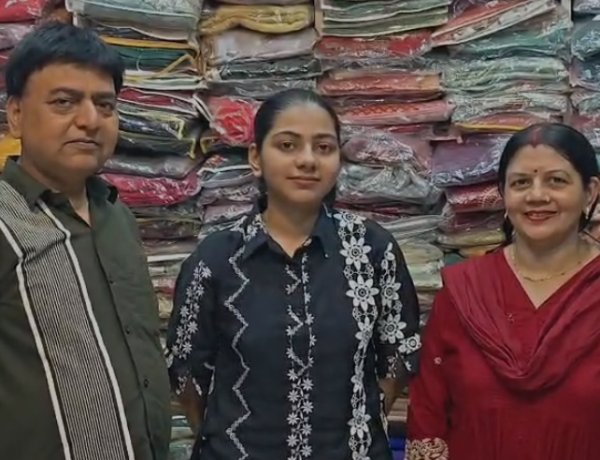 CBSE 12th Result: कपड़े की दुकान चलाने वाले की बेटी बनी टॉपर, गयाजी की माही कुमारी ने 99.8% अंक लाकर रचा इतिहास, बिहार का नाम किया रोशन