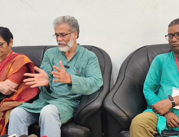 फर्ज का लोकार्पण : भोजपुर के क्रांतिकारी आंदोलन की दास्तान