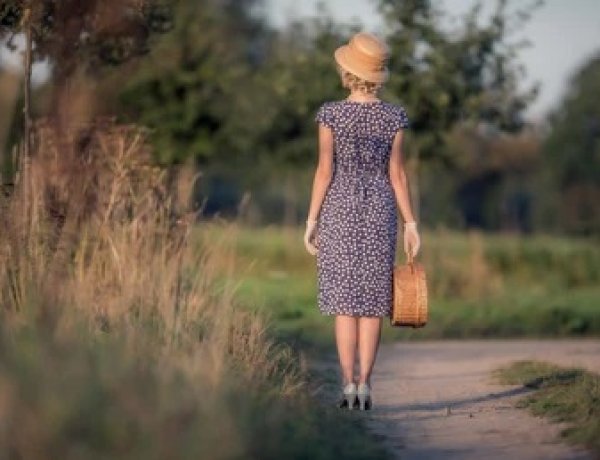 ऐसी गर्मी में हम लेकर आए हैं आपके लिये Summer Fashion