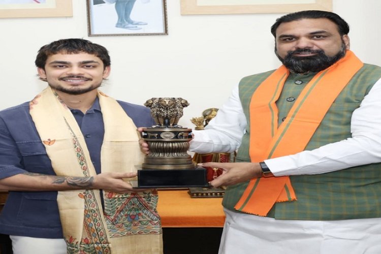 CM सम्राट ने भारतीय क्रिकेटर ईशान किशन को राज्य सरकार को दिए एक करोड़ रूपये की राशि