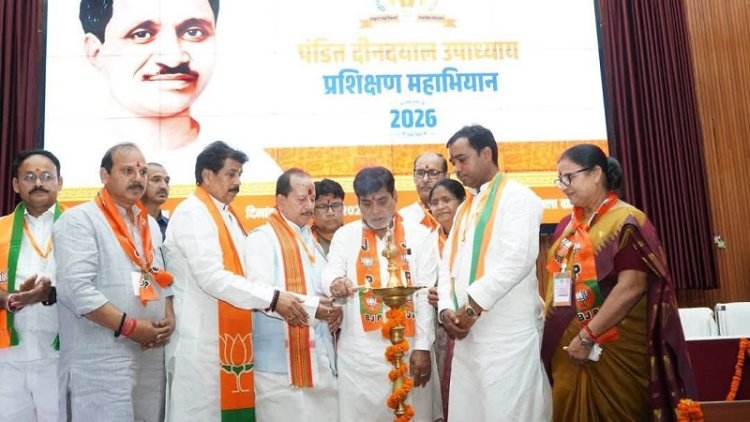 बंगाल विजय के साथ ही बिहार के जिलों में दो दिवसीय प्रशिक्षण वर्ग का शुभारंभ हुआ