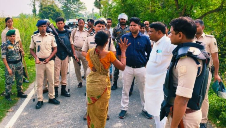 भूमि विवाद दो पक्षों के बीच जमकर मारपीट, बचाने गई पुलिसकर्मियों के साथ मारपीट, तीन पुलिस वाहनों को किया क्षतिग्रस्त
