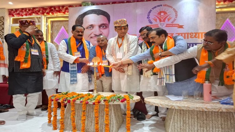 दरभंगा में भाजपा जिला प्रशिक्षण वर्ग का शुभारंभ, वैचारिक एवं संगठनात्मक विषयों पर हुआ मंथन