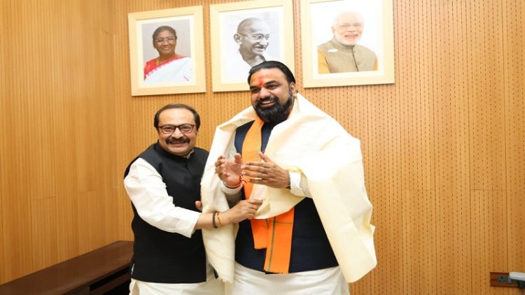 बिहार के सभी महान विभूतियों का जन्मस्थली आदर्श ग्राम के रूप में विकसित हो: विवेक ठाकुर