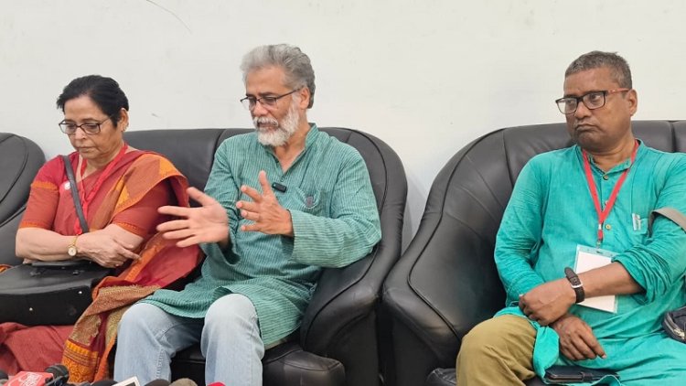 फर्ज का लोकार्पण : भोजपुर के क्रांतिकारी आंदोलन की दास्तान